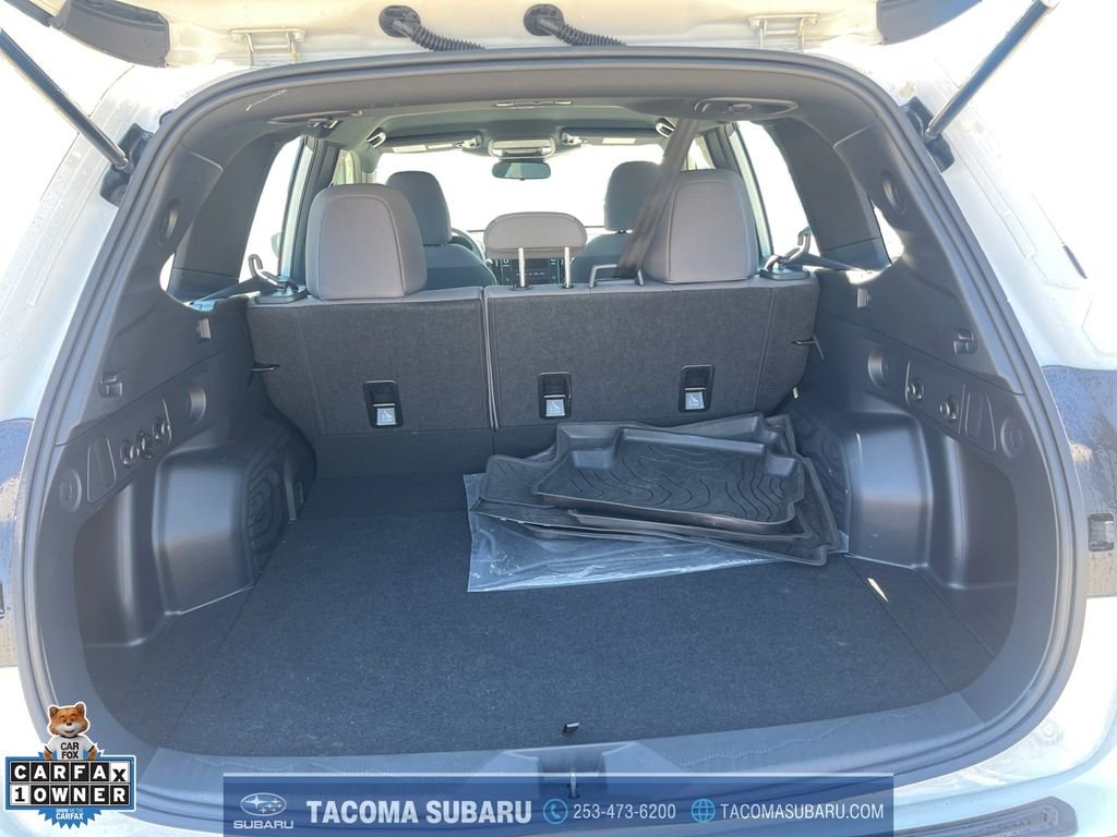Used 2026 White Subaru Base image 19