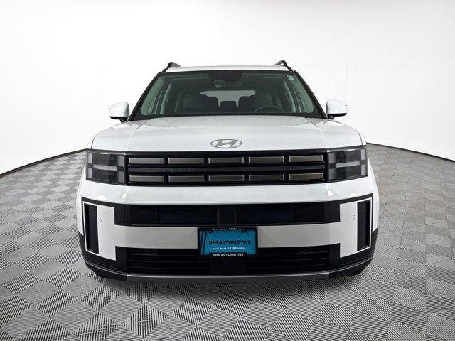 New 2026 White Hyundai SEL AWD image 3