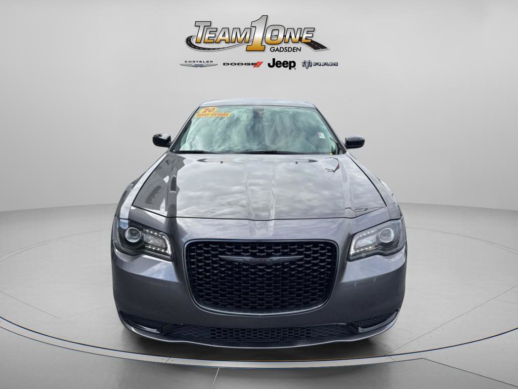 Used 2020 Chrysler 300 Touring with VIN 2C3CCAAG7LH168664 for sale in Gadsden, AL