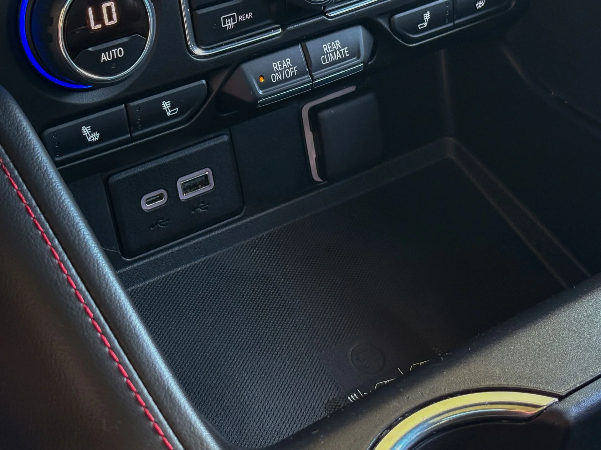 Used 2022 Red Chevrolet RST image 37