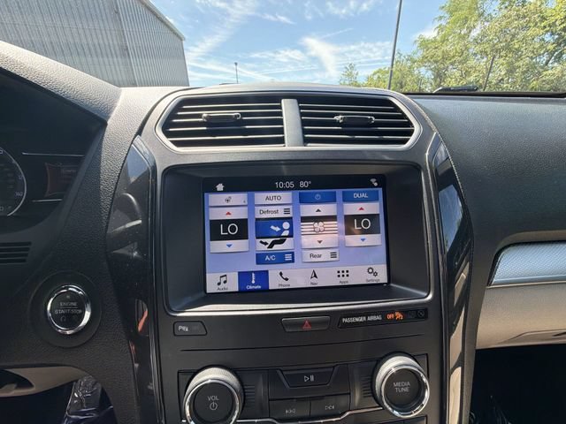 Used 2019 Red Ford XLT image 16