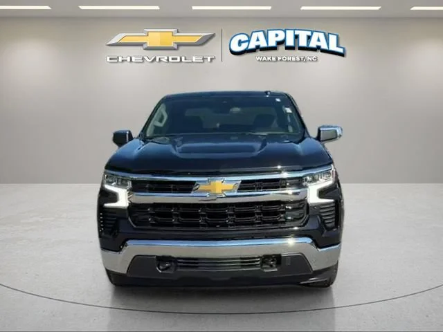 Used 2026 Black Chevrolet LT image 8