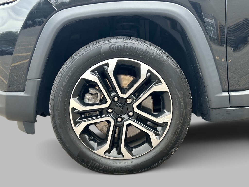 Used 2023 Black Jeep Limited image 9