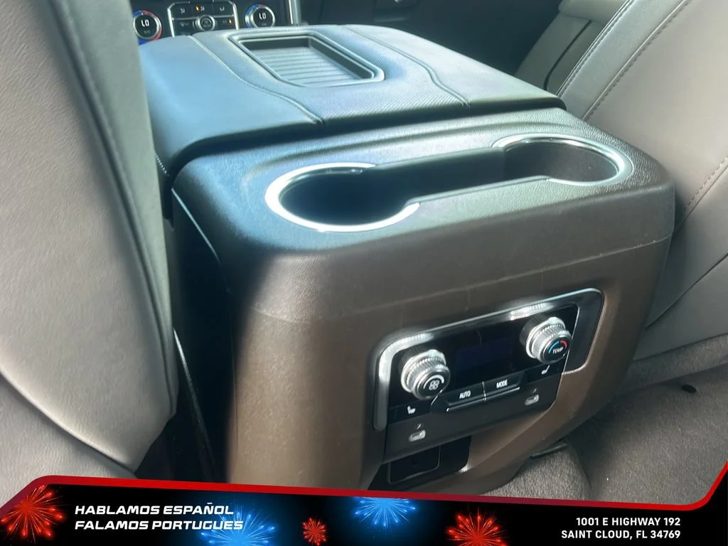 Certified Used 2024 Sterling Metallic GMC SLT image 27