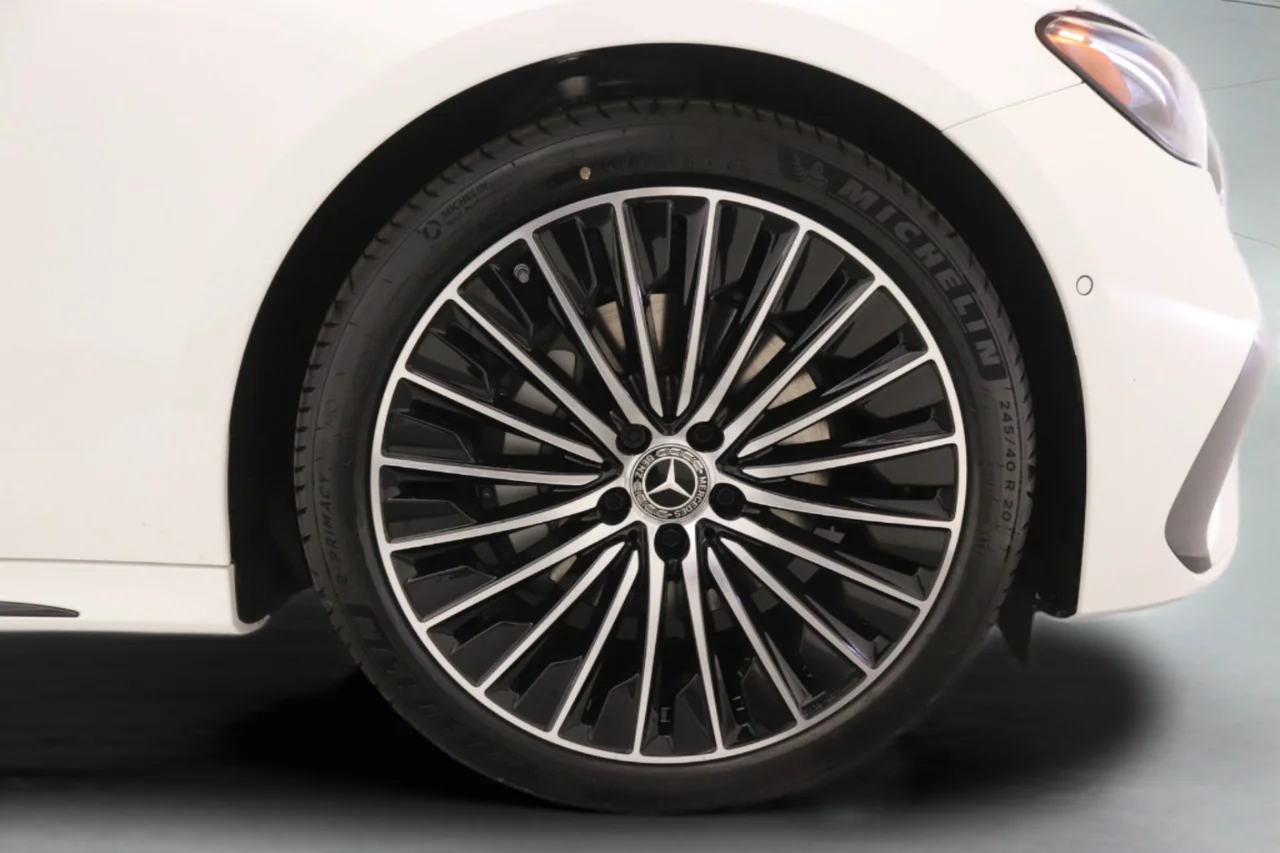 New 2026 Polar White Mercedes-Benz E 350 image 10