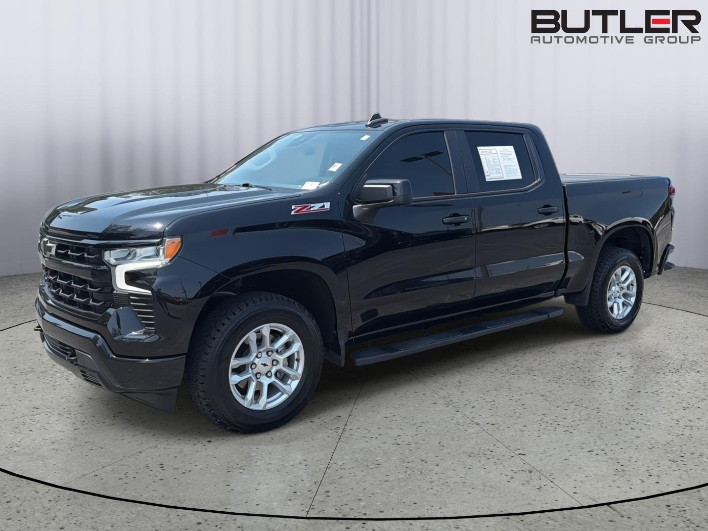 Used 2023 Black Chevrolet RST image 2