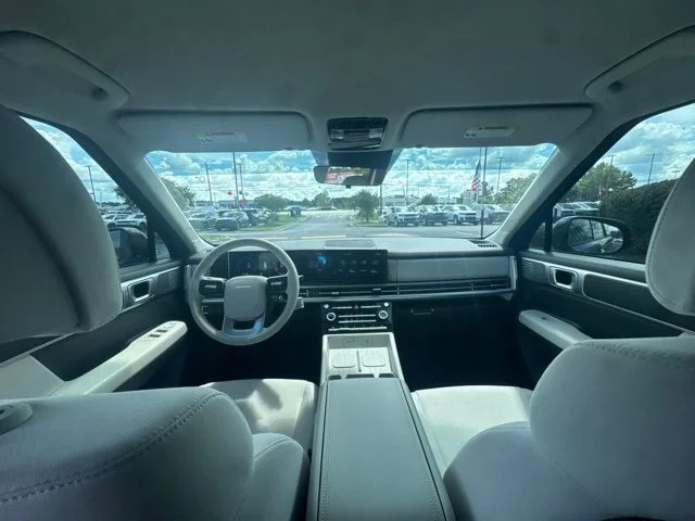 Used 2026 Gray Hyundai SE image 19