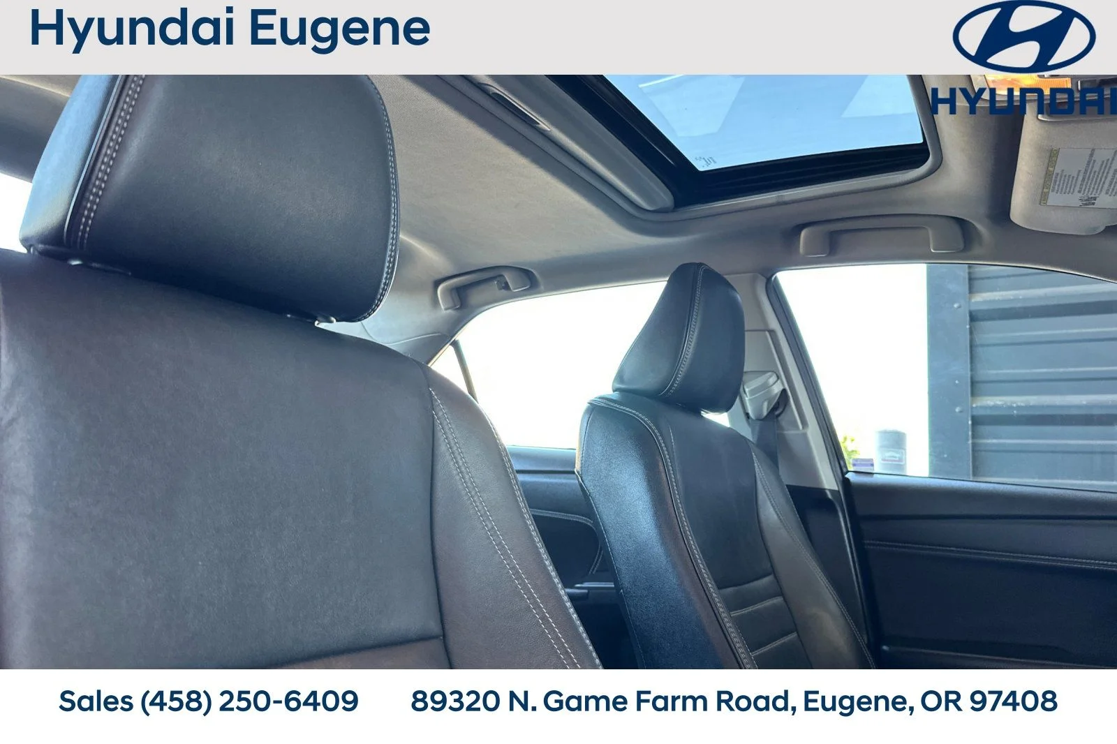 Used 2016 Silver Toyota XLE image 22