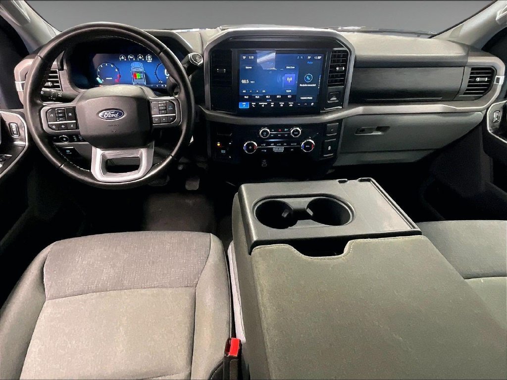 Used 2025 White Ford XLT image 21