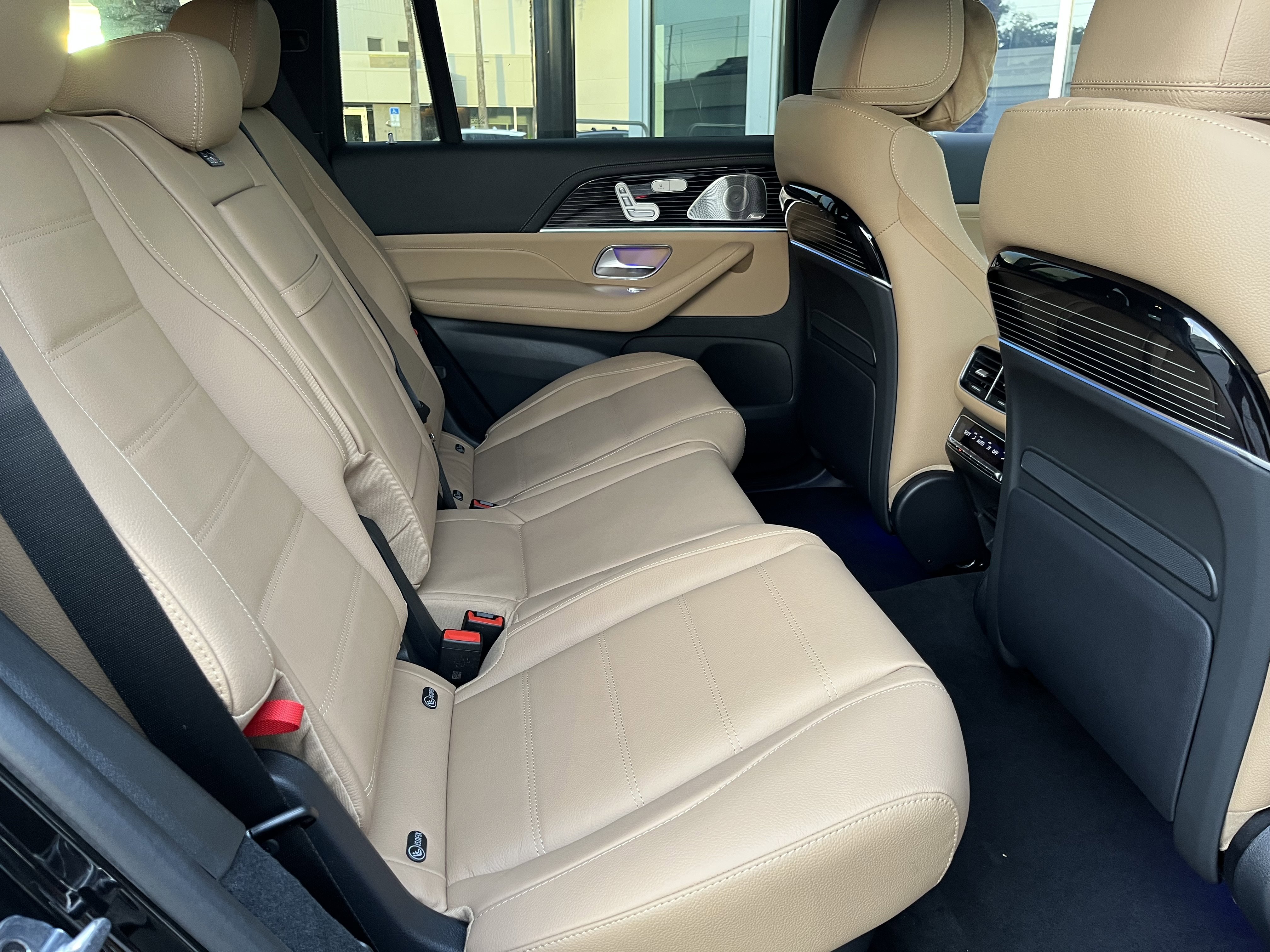 New 2026 Obsidian Black Metallic Mercedes-Benz GLS 450 image 48