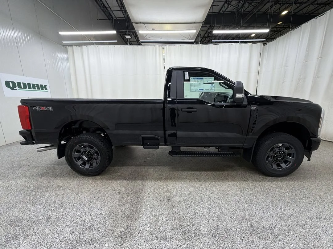New 2027 Agate Black Metallic Ford F-350® XL image 5