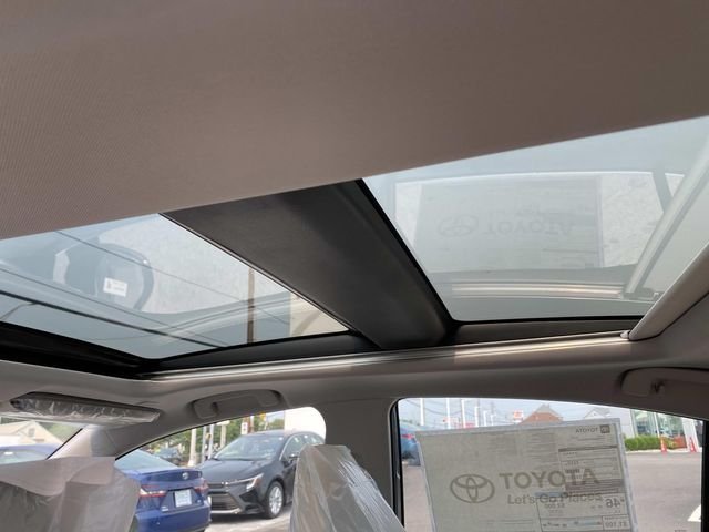 New 2026 Ocean Gem Toyota XLE image 7