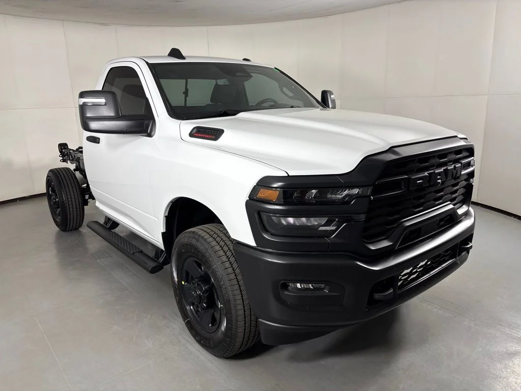 New 2026 White Ram Tradesman image 2