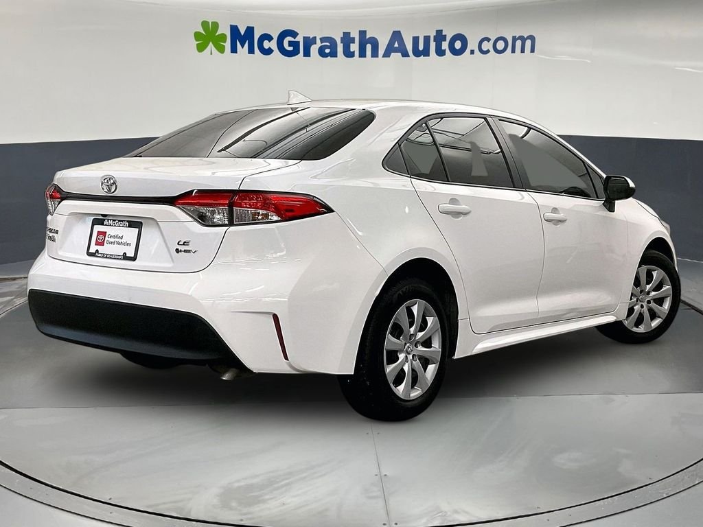 Used 2026 White Toyota LE image 16