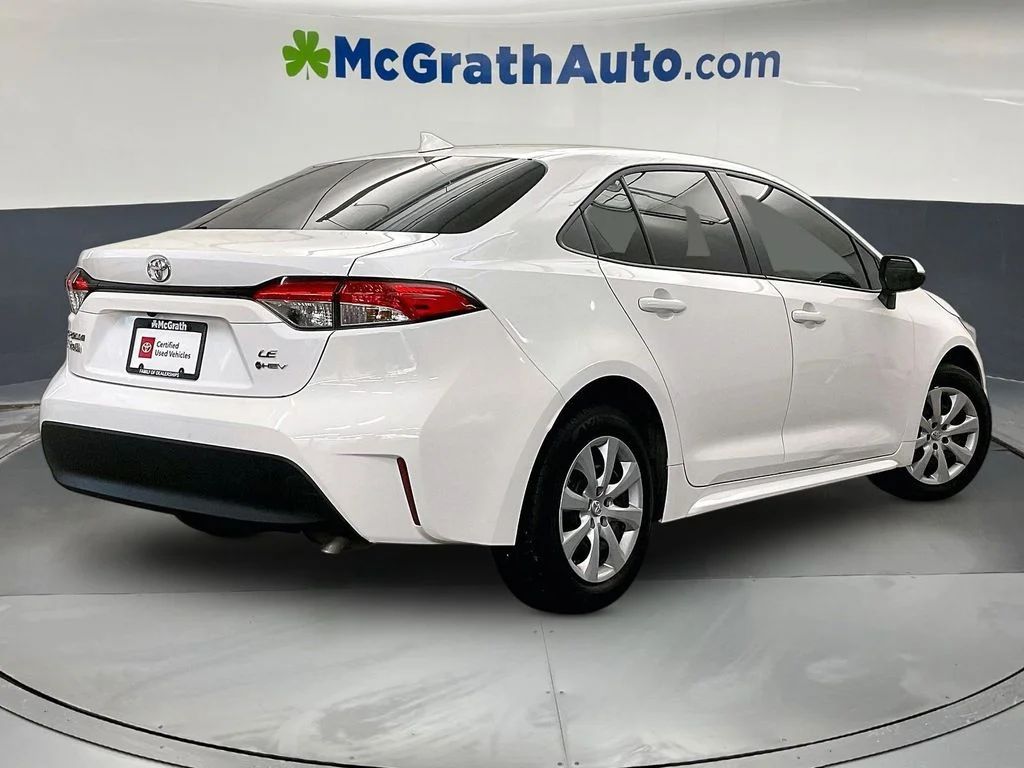 Used 2026 White Toyota LE image 16