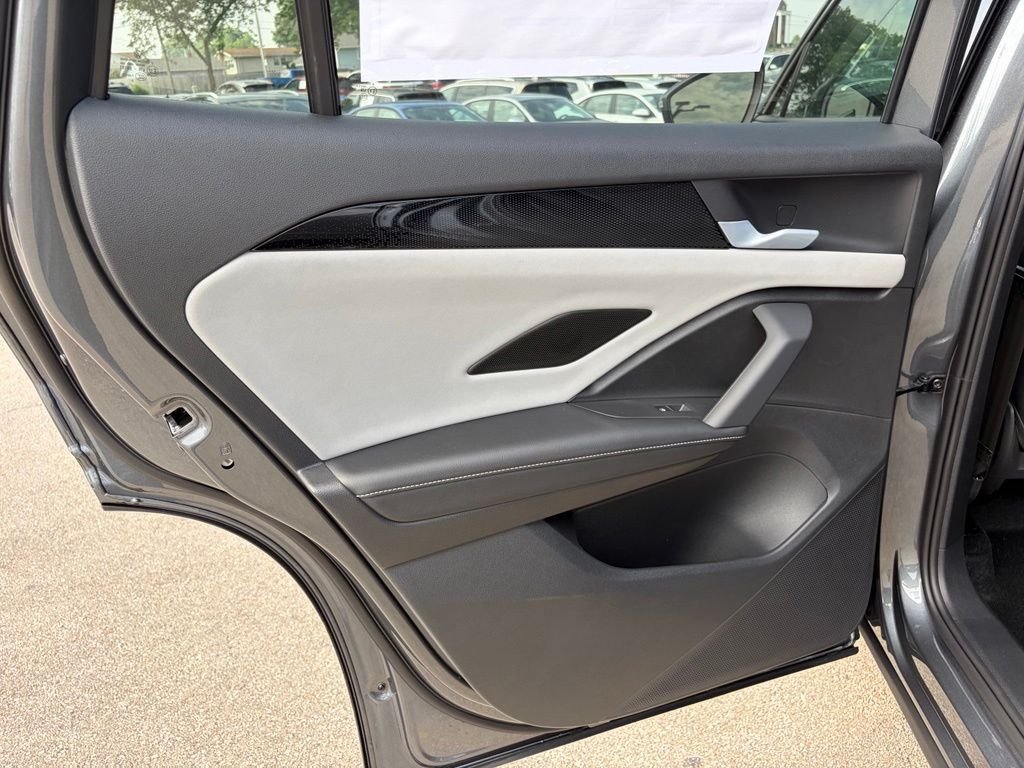 New 2026 Platinum Gray Metallic Volkswagen 2.0T SE image 22