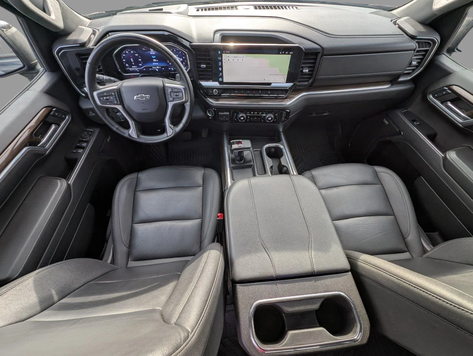 Used 2024 Black Chevrolet RST image 33