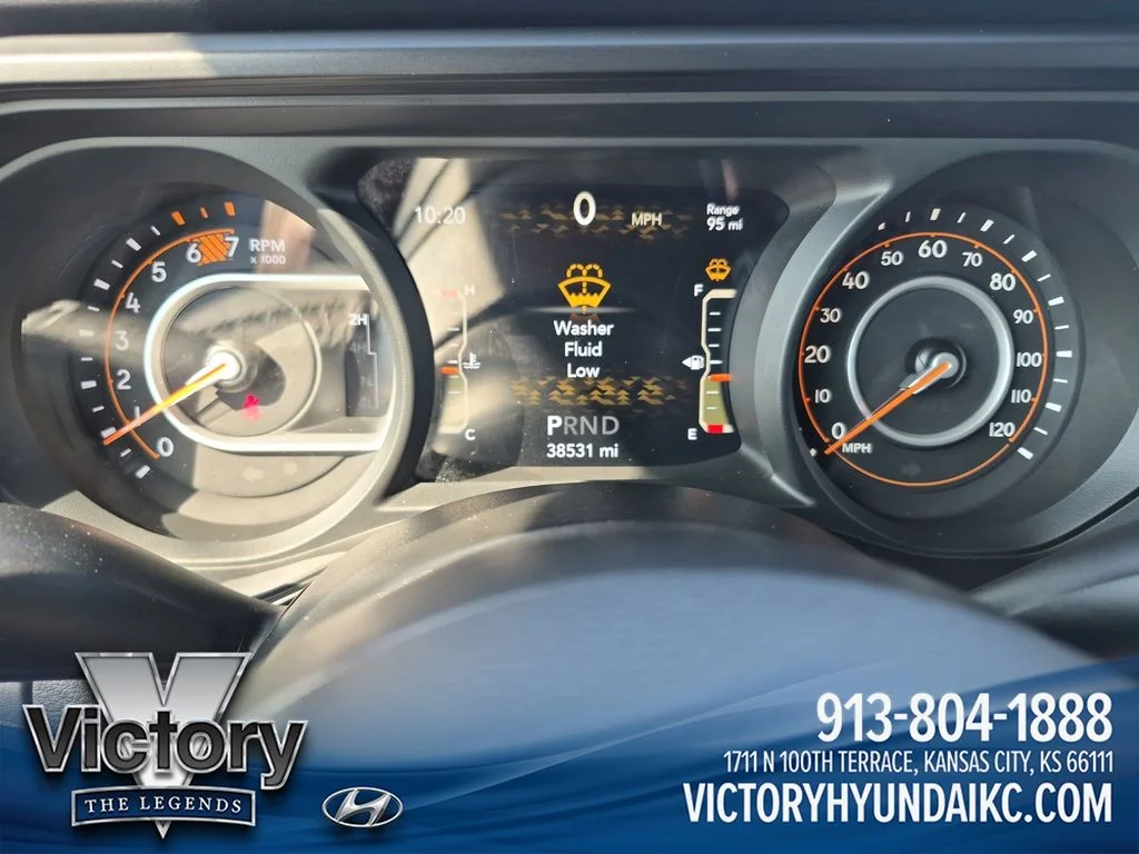 Used 2025 Blue Jeep Rubicon image 15