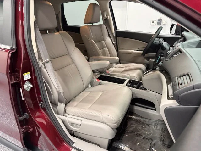 Used 2014 Red Honda EX-L image 29