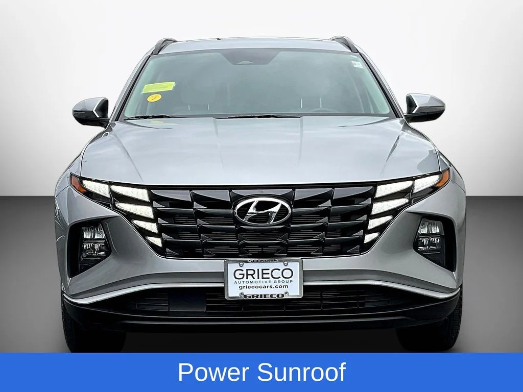 Used 2024 Shimmering Silver Hyundai SEL image 2