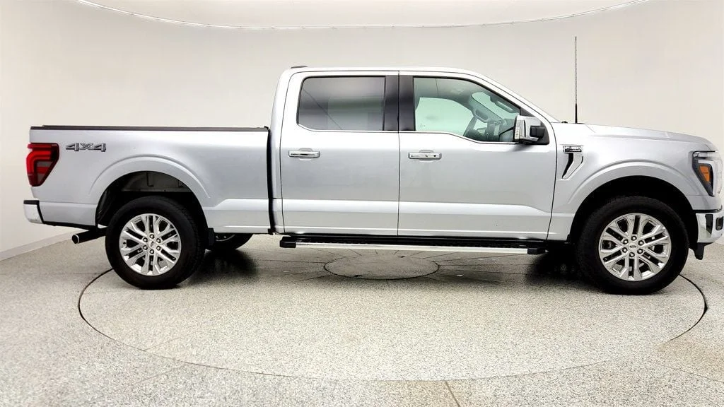 Used 2025 Iconic Silver Metallic Ford LARIAT 4WD SuperCrew 6.5