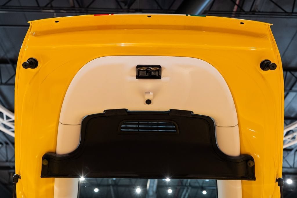 Certified Used 2017 Giallo Modena Ferrari Base image 29