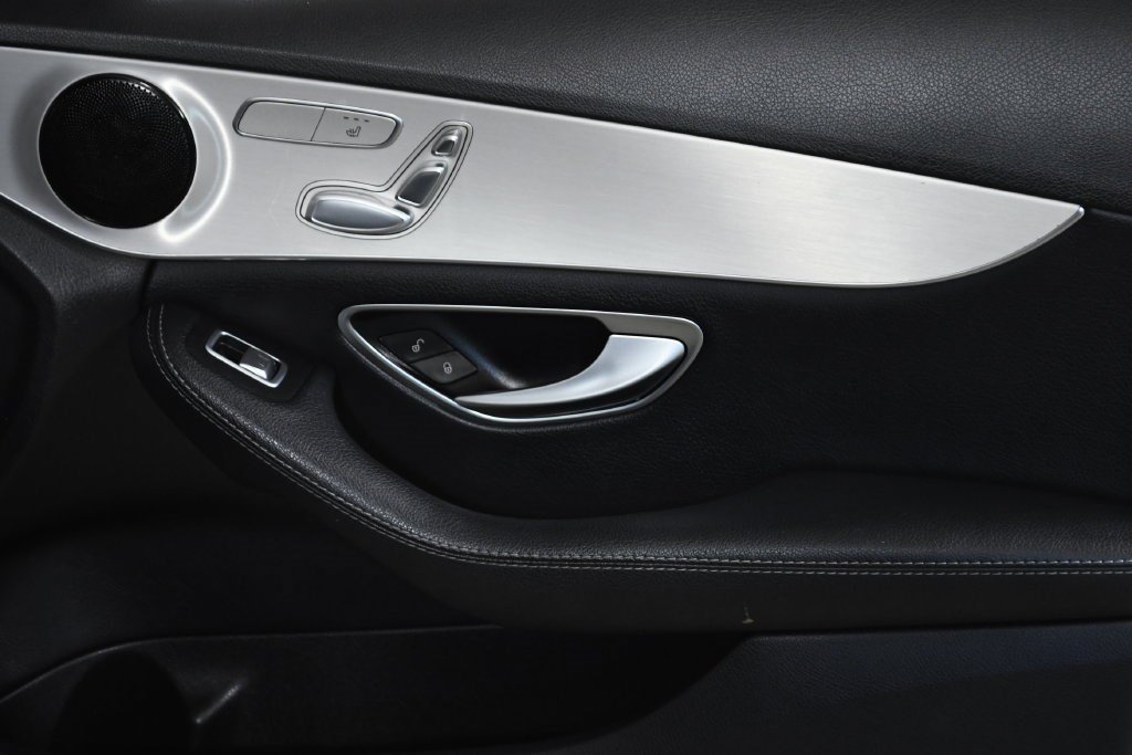 Used 2020 Black Mercedes-Benz C 300 image 24