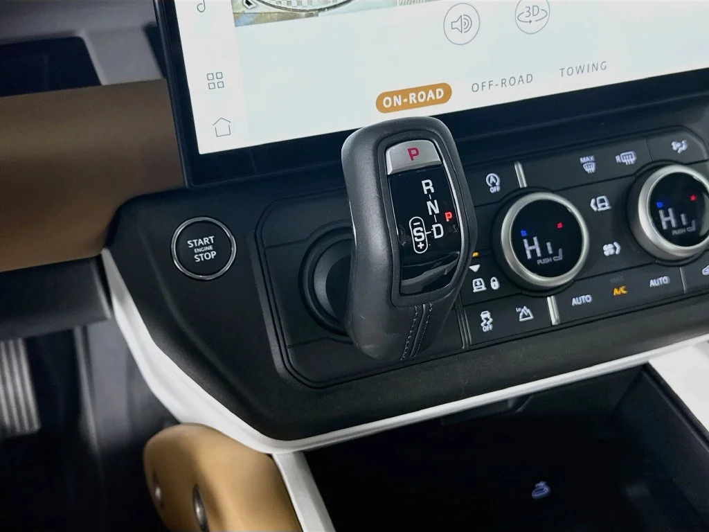 New 2026  Land Rover S image 18