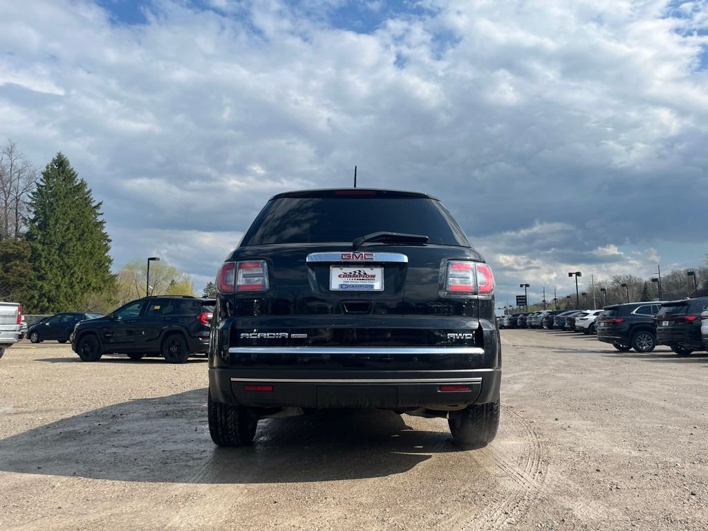 Used 2017 Ebony Twilight Metallic GMC Limited image 9