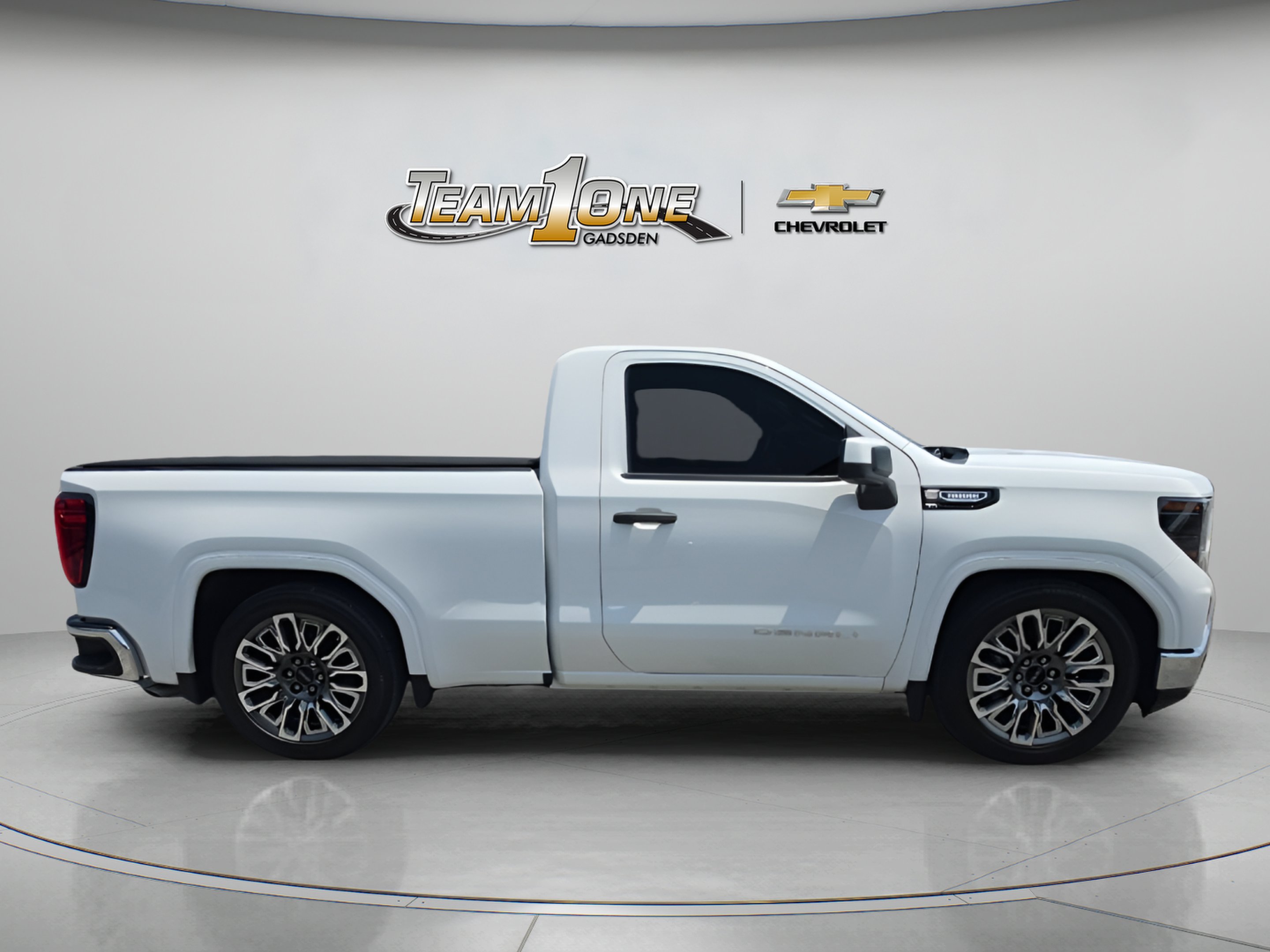 Used 2026 Summit White GMC Pro image 8