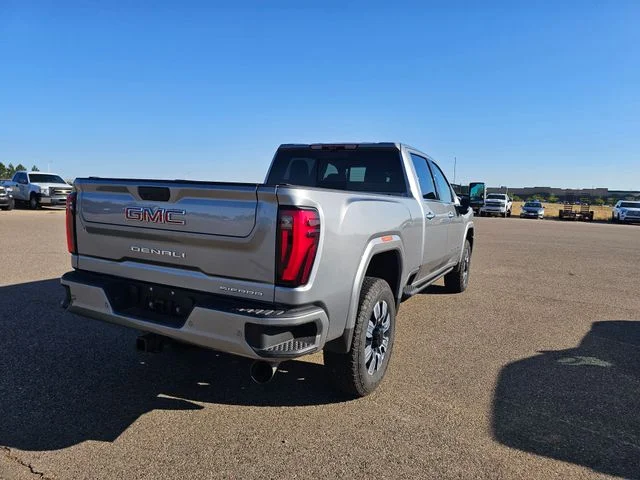 Used 2025 Sterling Metallic GMC Denali image 9