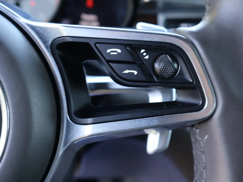 Used 2015 White Porsche S image 38