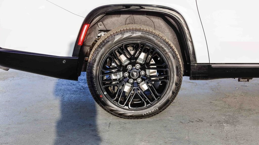 New 2026 Bright White Clearcoat Jeep Limited Reserve image 12