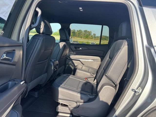 New 2027 Sterling Gray Metallic Chevrolet LT image 6