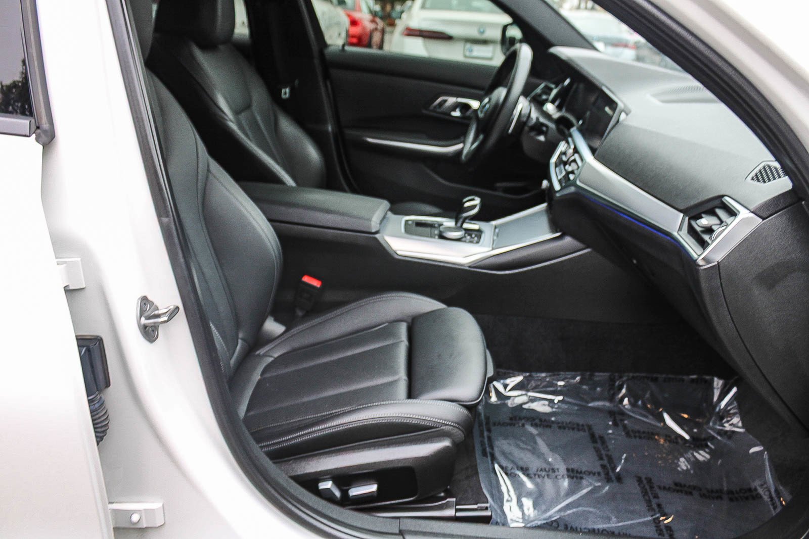 Used 2022 Alpine White BMW M340i image 16