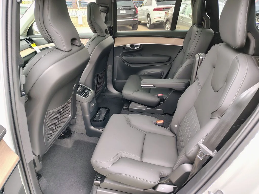 New 2026 Crystal White Volvo Plus image 20