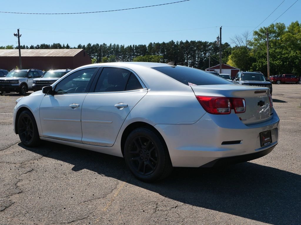 Used 2014 Silver Chevrolet LT image 4