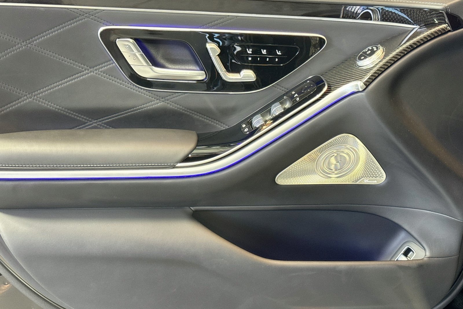 2026 Mercedes-Benz S-Class AMG S 63 - Photo 16