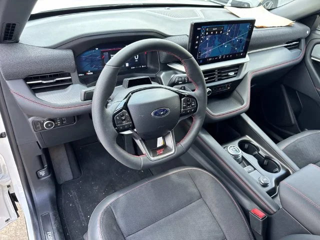 New 2026 Star White Metallic Tri-Coat Ford ST image 48