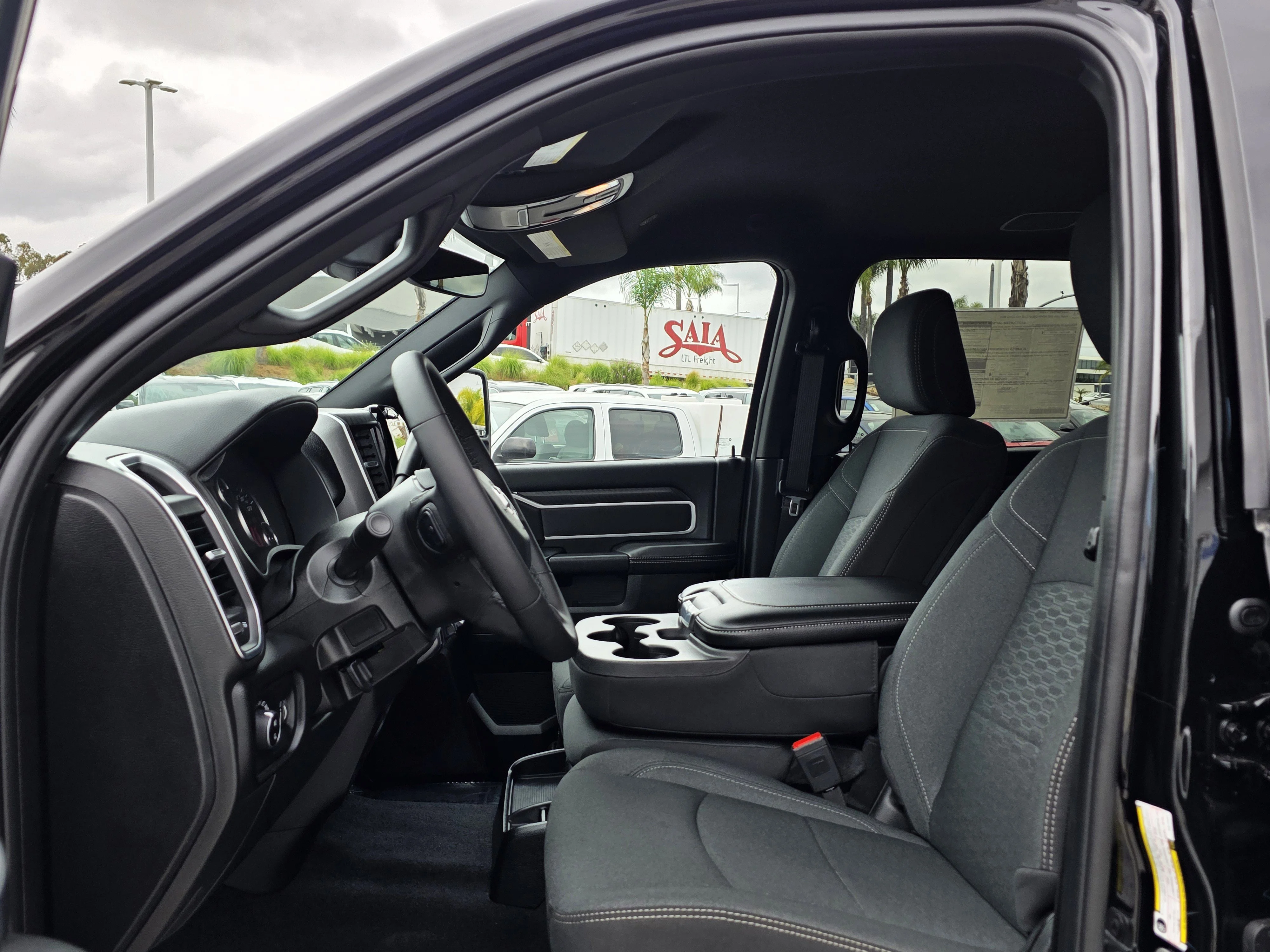 2025 RAM 2500 Big Horn - Photo 12