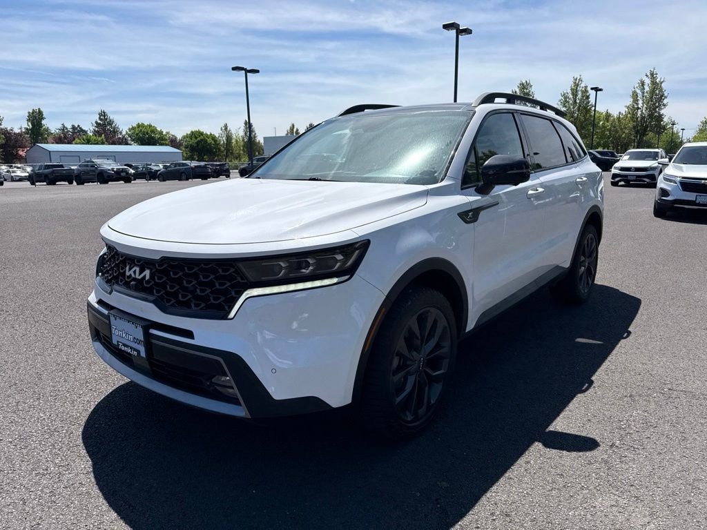 Used 2022 Glacial White Pearl Kia X-Line SX Prestige image 3
