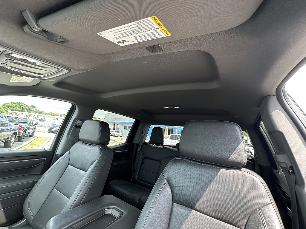 Used 2025 Titanium Rush Metallic GMC SLT image 28