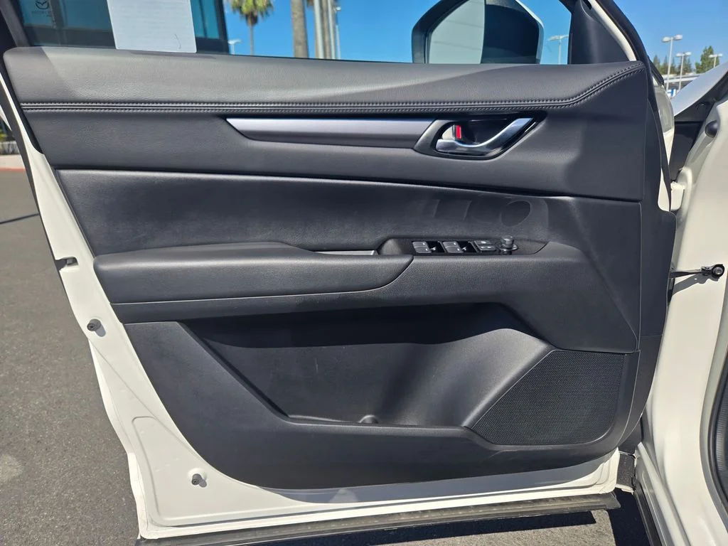 Certified Used 2025 White Metallic Mazda 2.5 S Select Package image 16