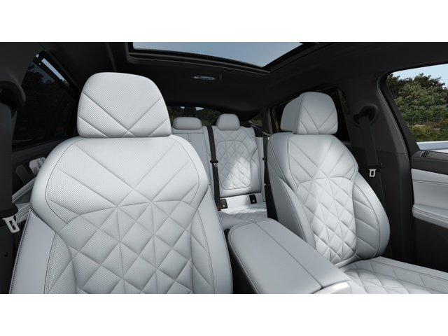 New 2027 Skyscraper Grey Metallic BMW xDrive40i image 11