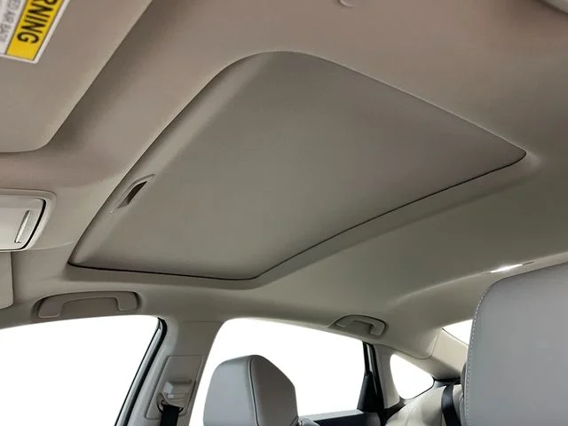 New 2026 Platinum White Pearl Honda Touring image 15