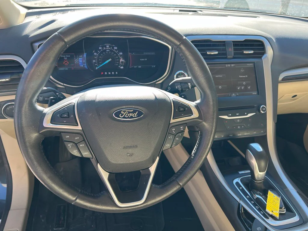 Used 2015 Guard Ford SE image 15
