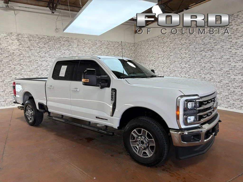 Used 2024 White Ford Lariat image 1