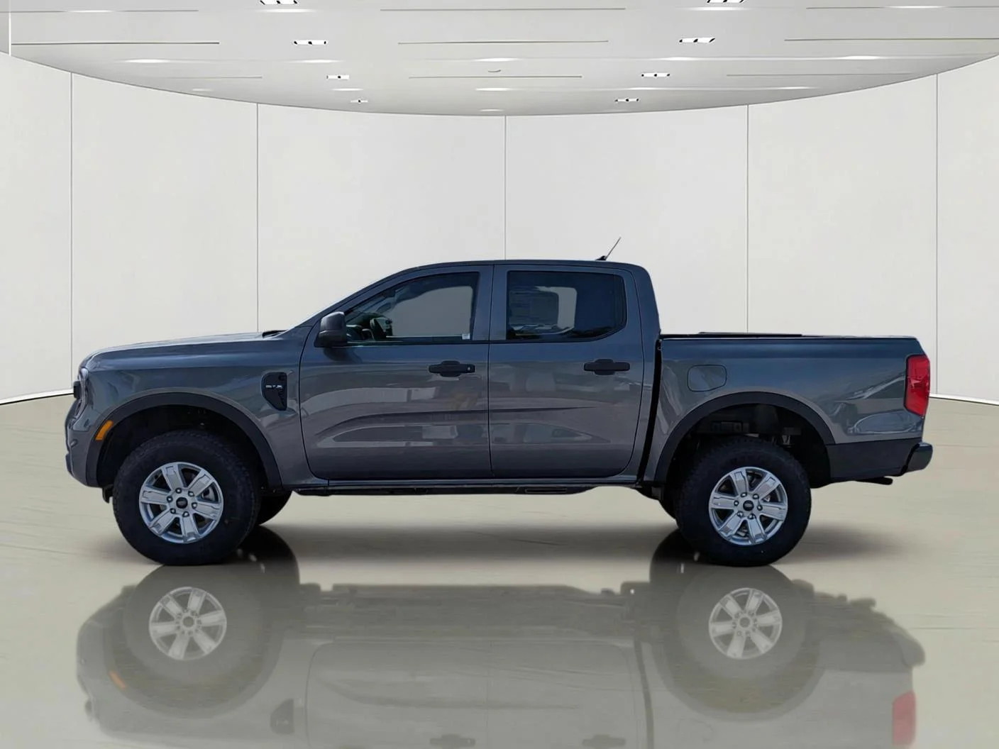 New 2026 Carbonized Gray Metallic Ford XL image 10
