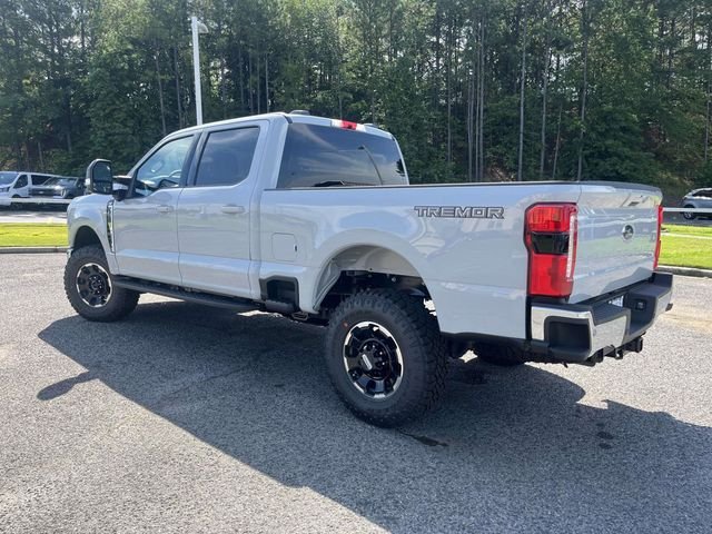 New 2026 Avalanche Ford XLT image 3