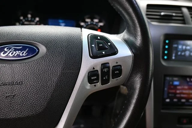 Used 2015 Black Ford XLT image 28